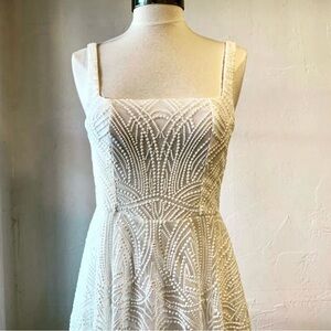 Made with Love Lace Wedding Gown (Ivory Size 2)